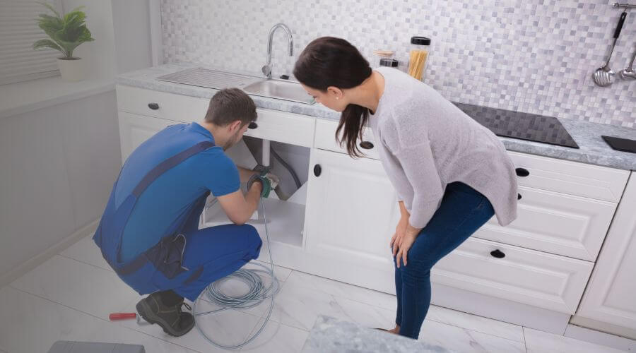 Local expert plumbing services in Waring, TX